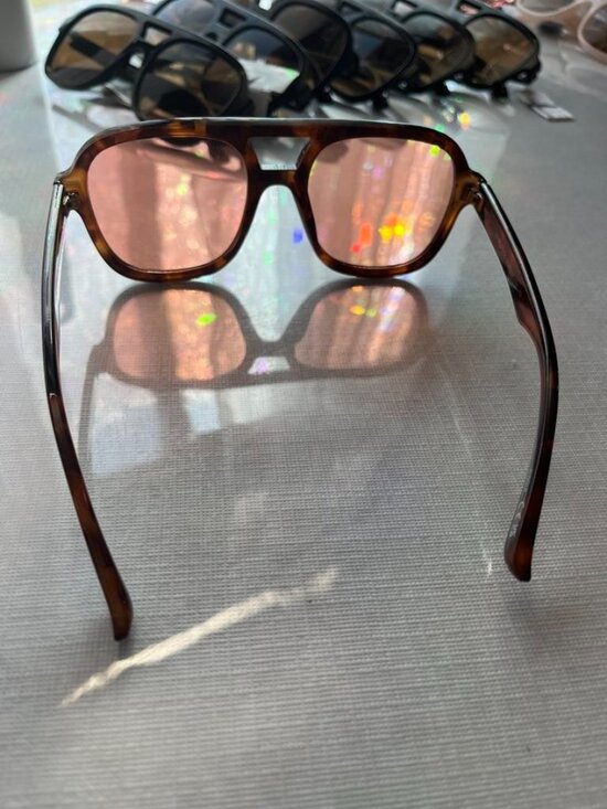 AIRE Whirlpool Sunglasses Tortoise Frame Pink Lens main image 10
